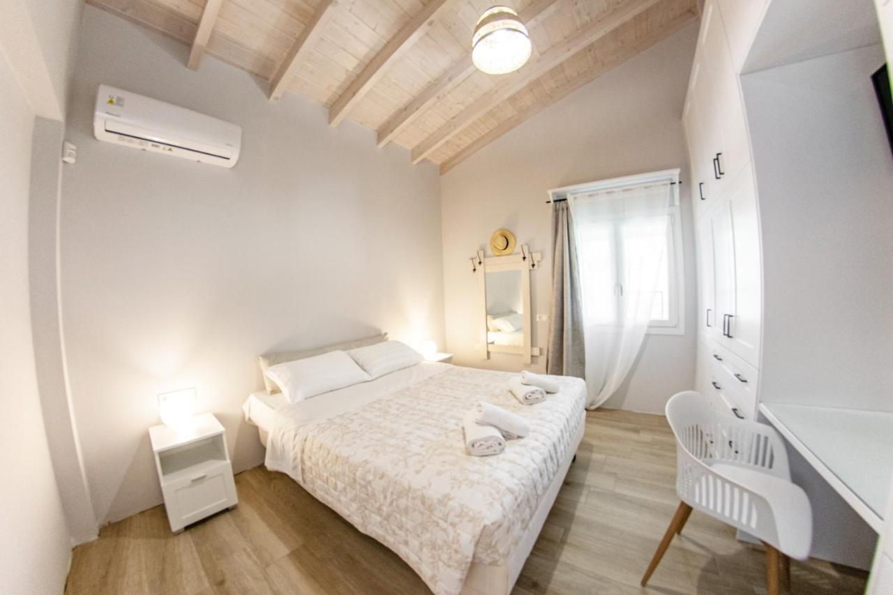 Holiday home Corfu Cicada House *