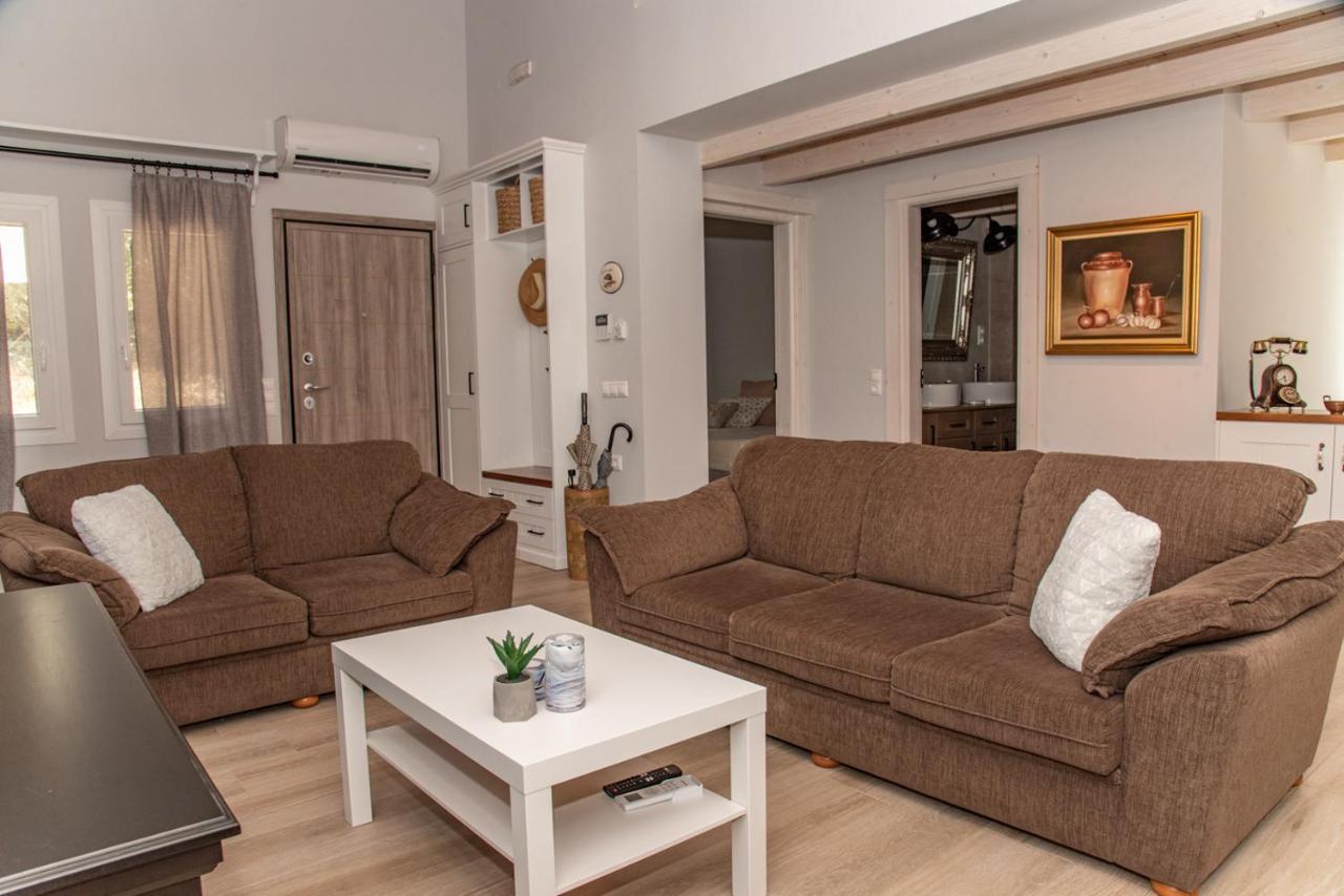 Holiday home Corfu Cicada House